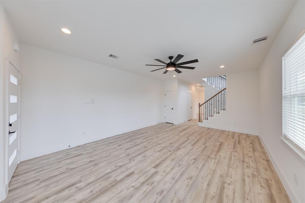 629 S 6th Street, La Porte, Texas image 13