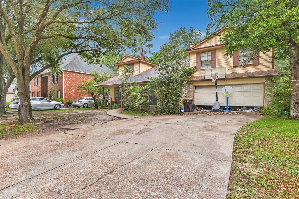 19714 Faye Oaks Court, Humble, Texas image 2