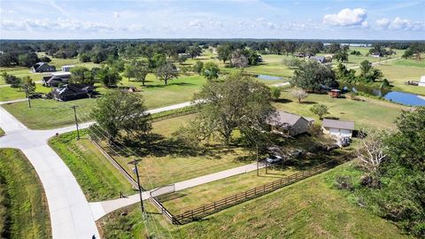 A home in Angleton