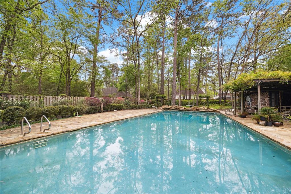 2810 Valley Way Drive, Kingwood, Texas image 11