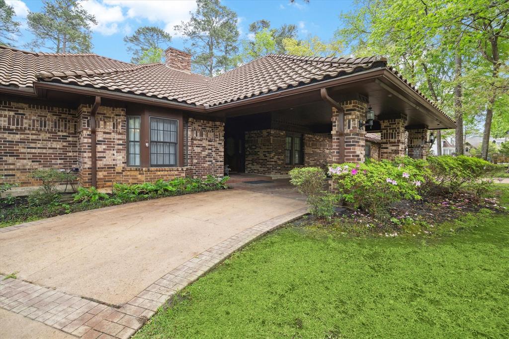 2810 Valley Way Drive, Kingwood, Texas image 8