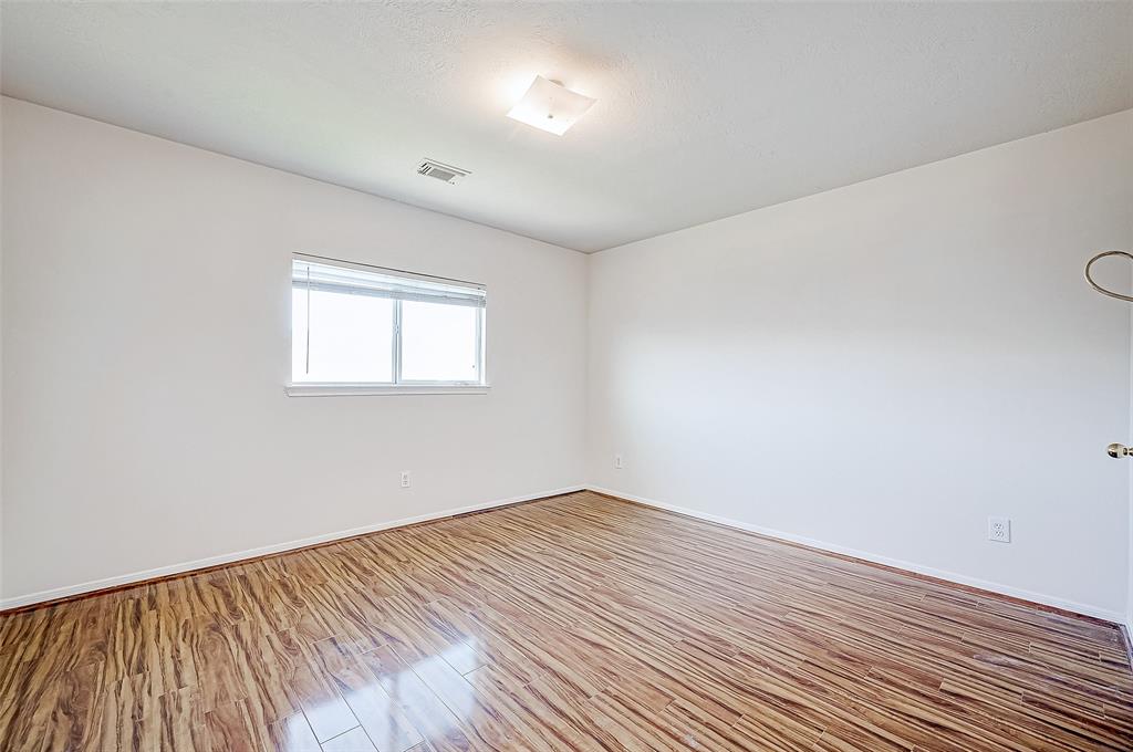 Houston, Texas 77083, United States, 4 Bedrooms Bedrooms, ,3 BathroomsBathrooms,Residential,Pending,22833