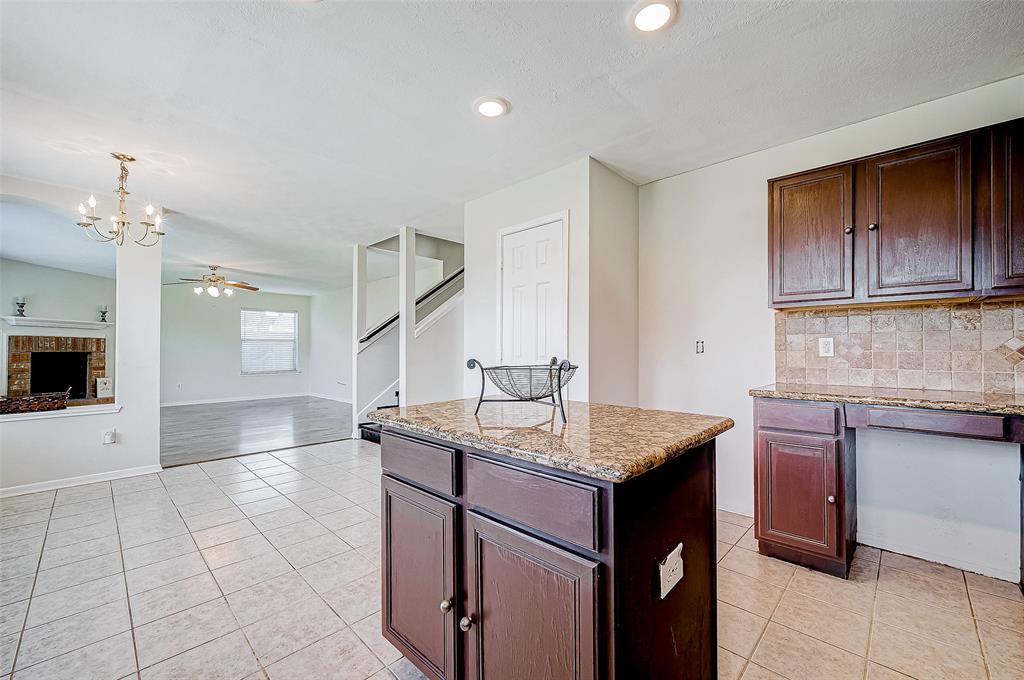 Houston, Texas 77083, United States, 4 Bedrooms Bedrooms, ,3 BathroomsBathrooms,Residential,Pending,22833