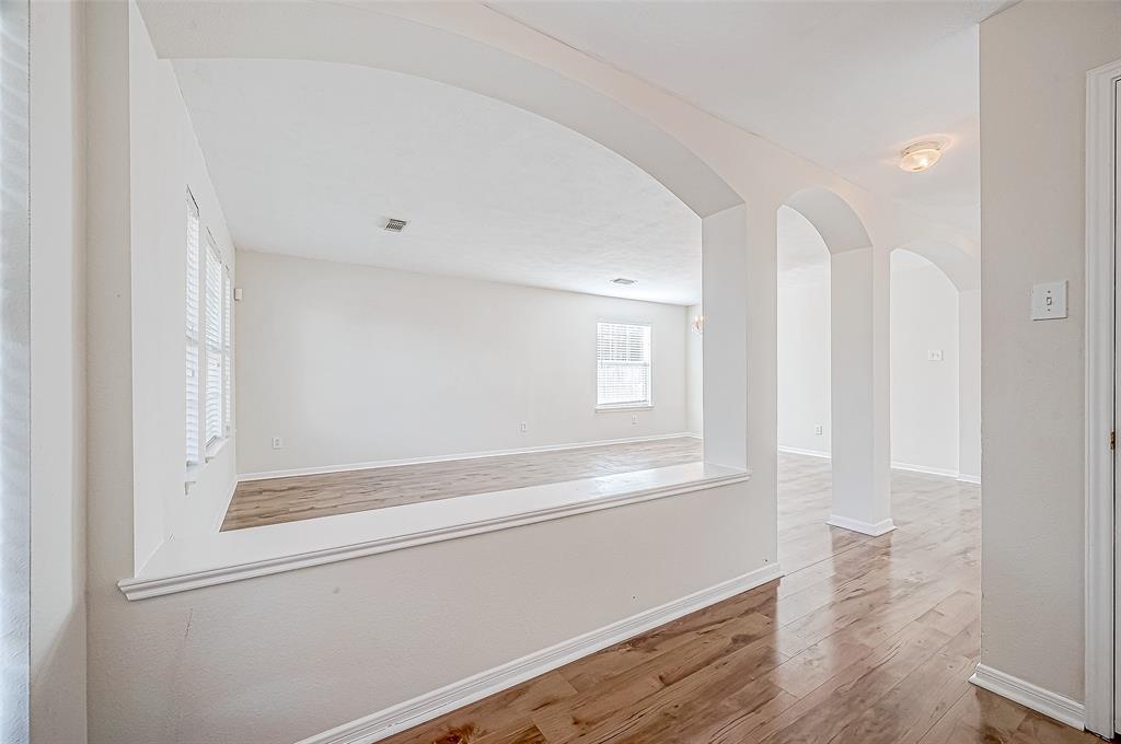 Houston, Texas 77083, United States, 4 Bedrooms Bedrooms, ,3 BathroomsBathrooms,Residential,Pending,22833