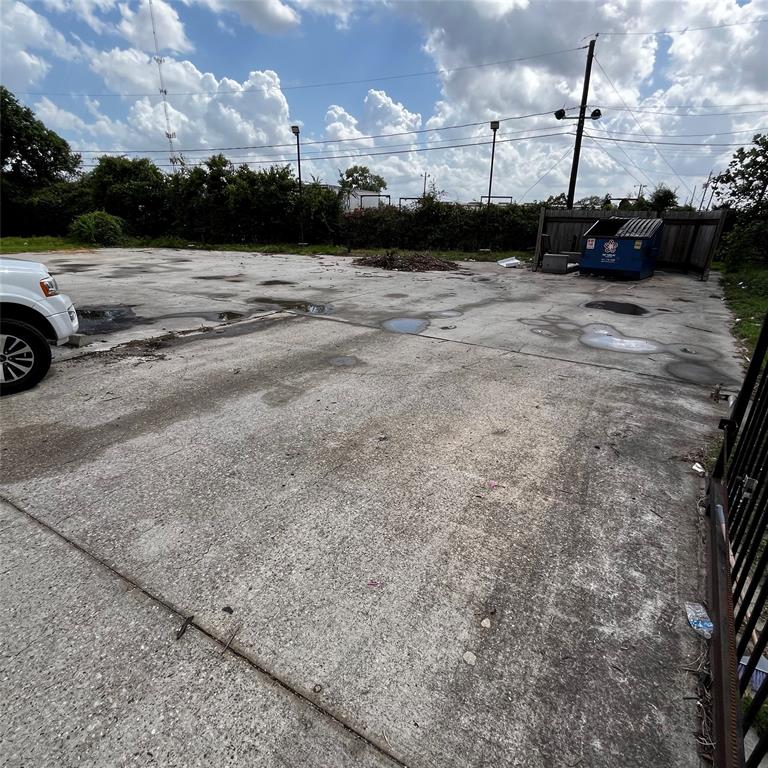 1728 Little York Road