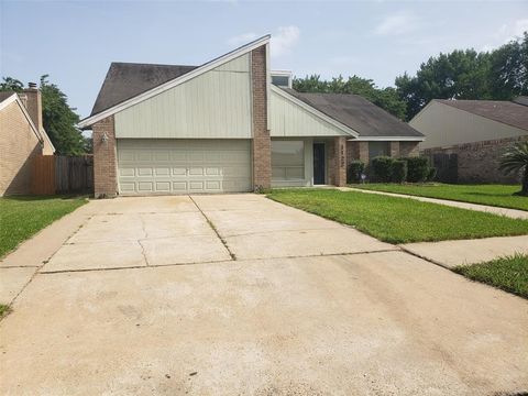 A home in Missouri City