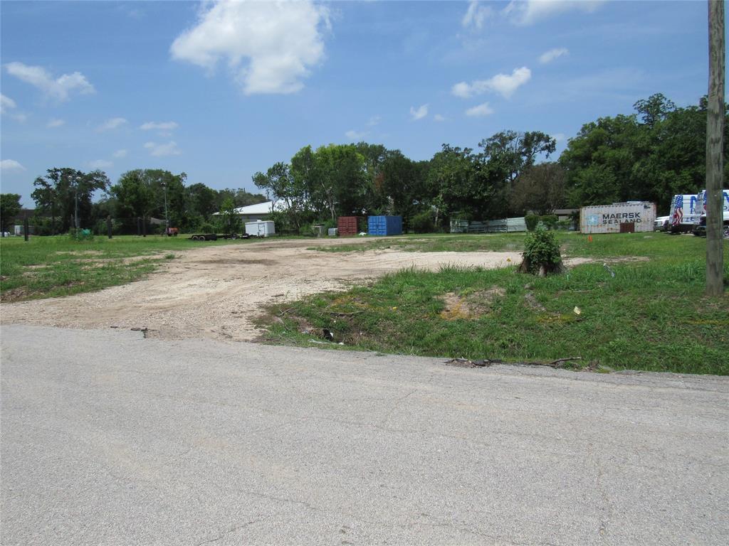 1001 Airline Drive