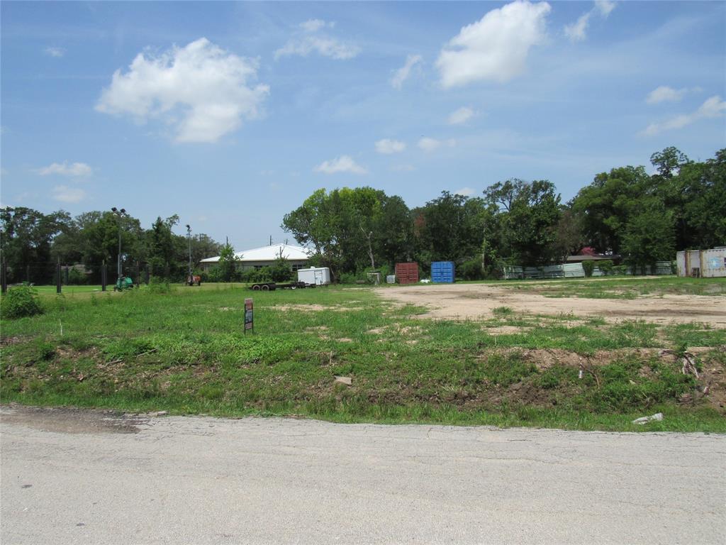 1001 Airline Drive