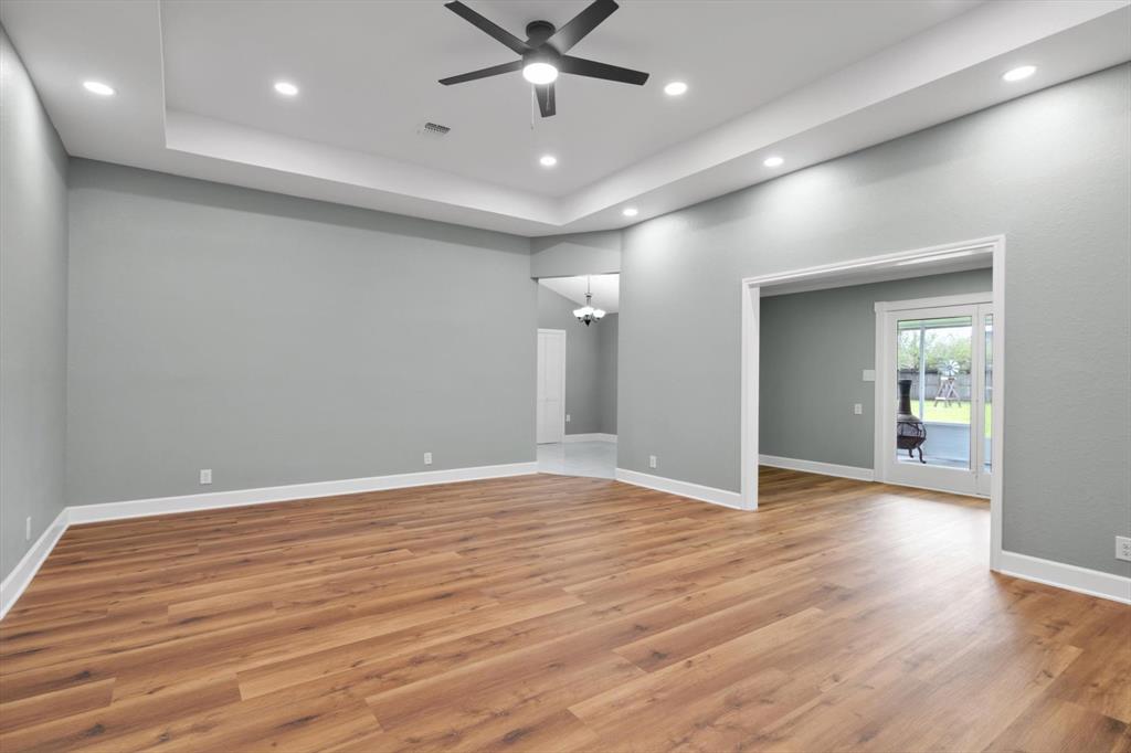 608 Roene Lane, Brazoria, Texas image 8