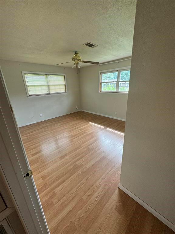 401 Henry Street, Bridge City, Texas image 10