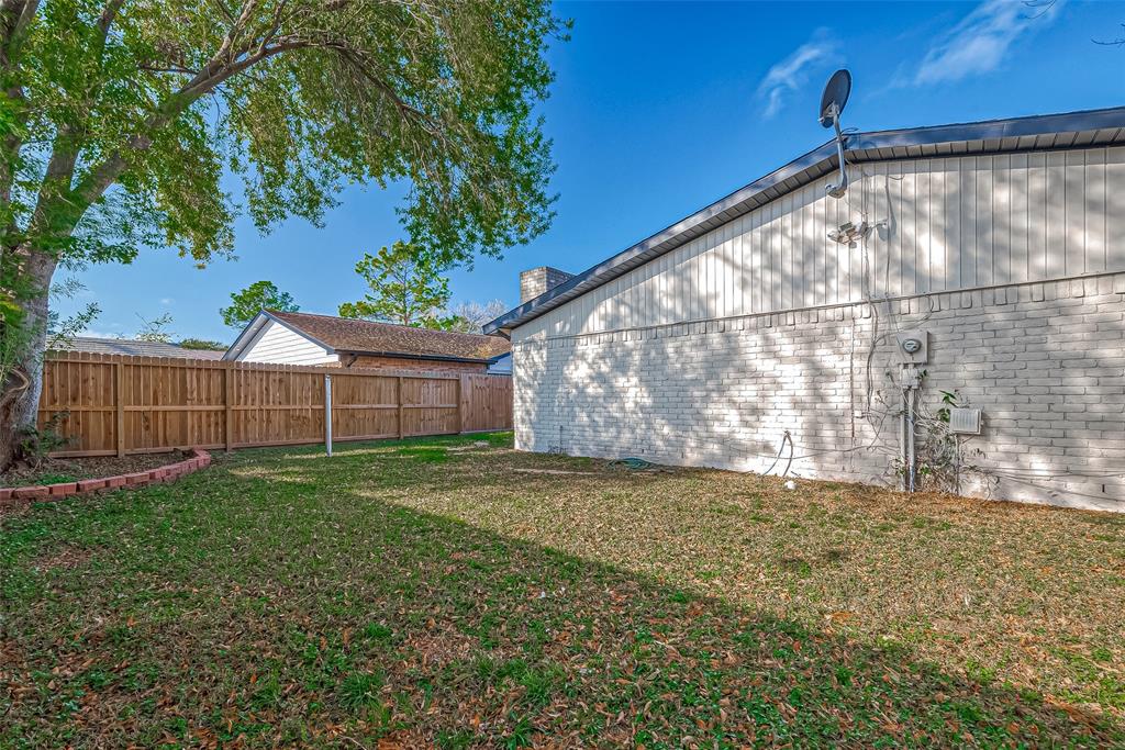 Houston, Texas 77053, United States, 3 Bedrooms Bedrooms, ,2 BathroomsBathrooms,Residential,Active,24410