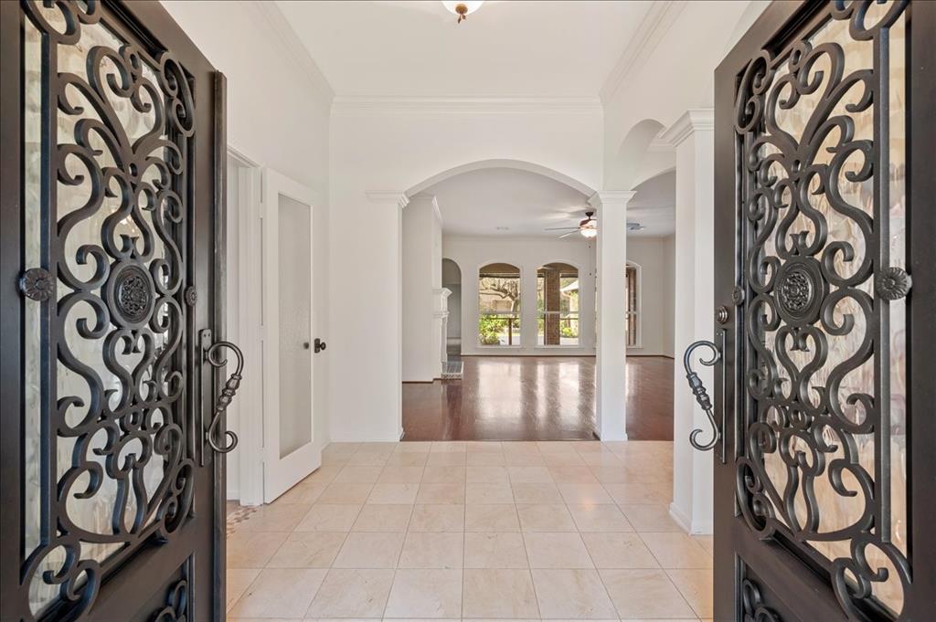 4327 Brook Shadow Drive, Houston, Texas image 3
