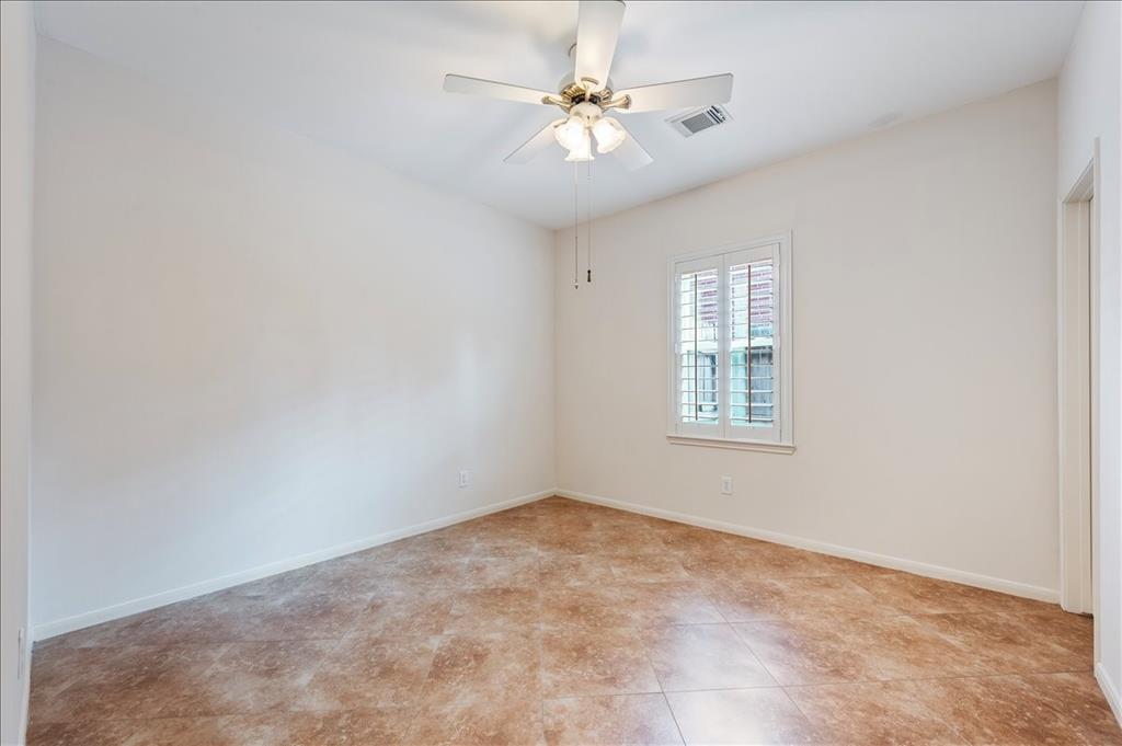 4327 Brook Shadow Drive, Houston, Texas image 17