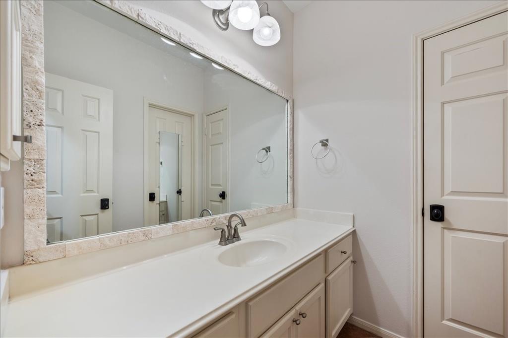 4327 Brook Shadow Drive, Houston, Texas image 18