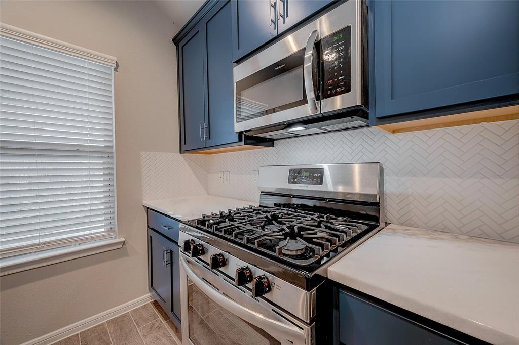 13114 Dalvay Beach Drive, Texas City, Texas image 13