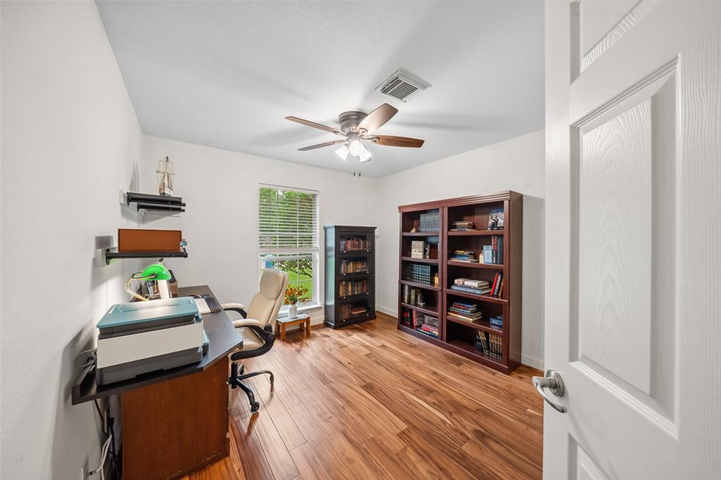 8330 Sports Haven Drive, Humble, Texas image 28