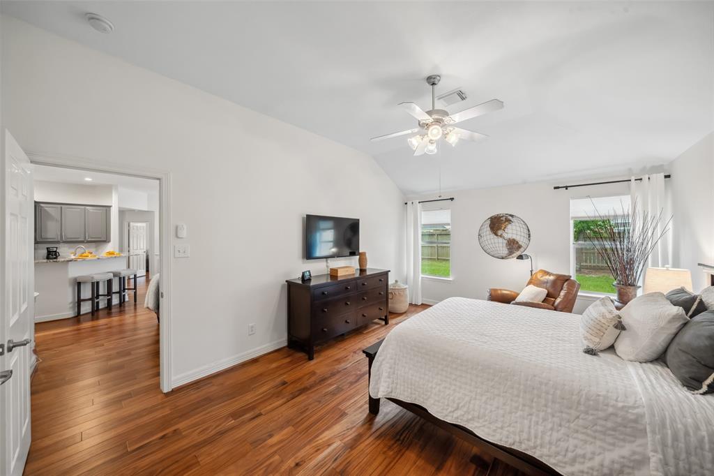 8330 Sports Haven Drive, Humble, Texas image 23