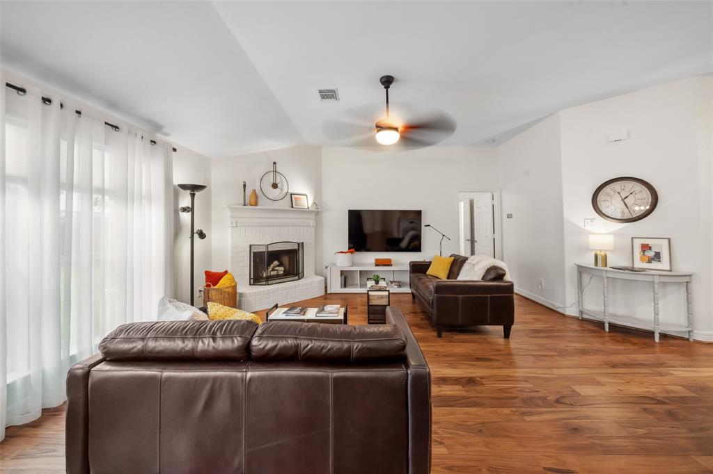 8330 Sports Haven Drive, Humble, Texas image 7