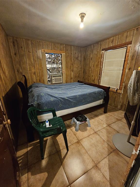 10429 Pillot Street, Jacinto City, Texas image 5