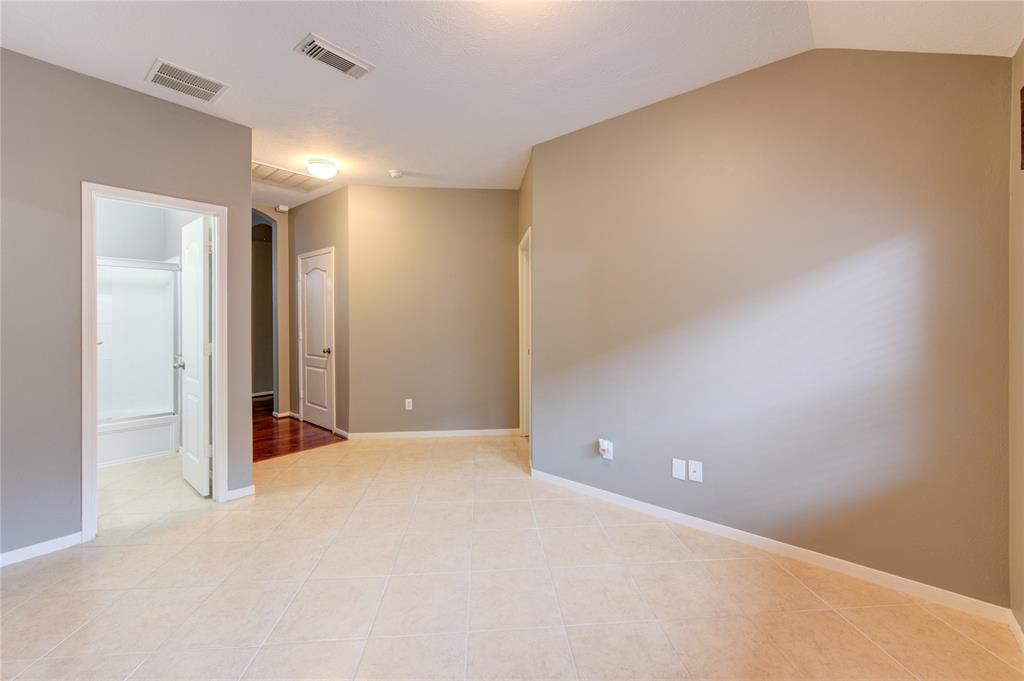 25030 Emporia Point Court, Katy, Texas image 13