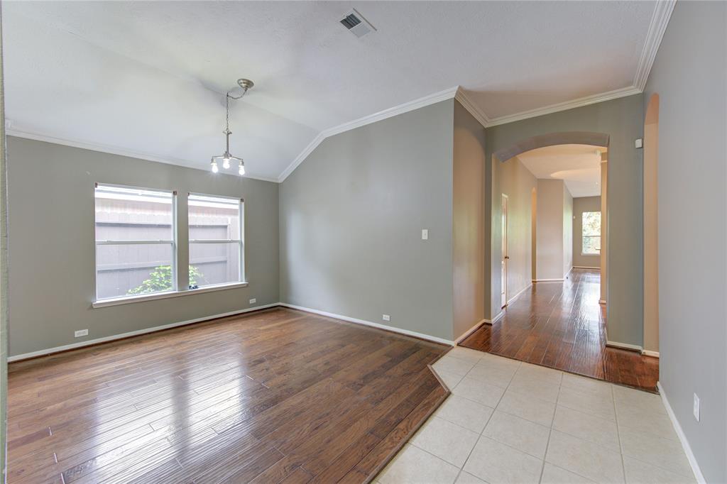 25030 Emporia Point Court, Katy, Texas image 8