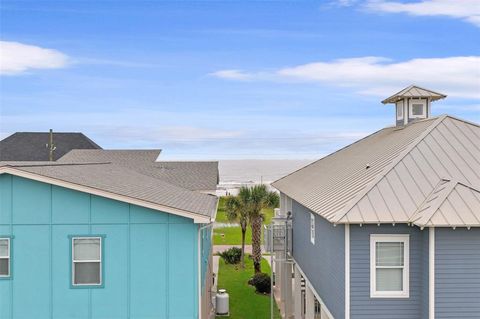 Single Family Residence in Crystal Beach TX 2932 Lakeside Drive 39.jpg