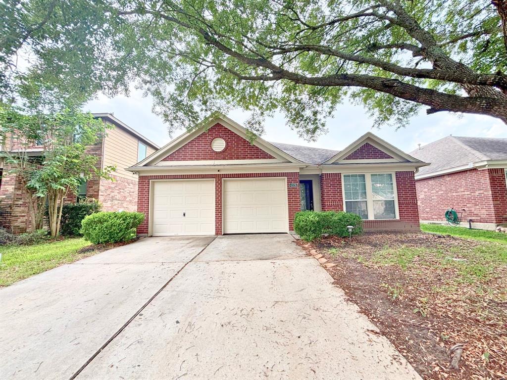 4326 Sunlit Pass Loop, Humble, Texas image 1