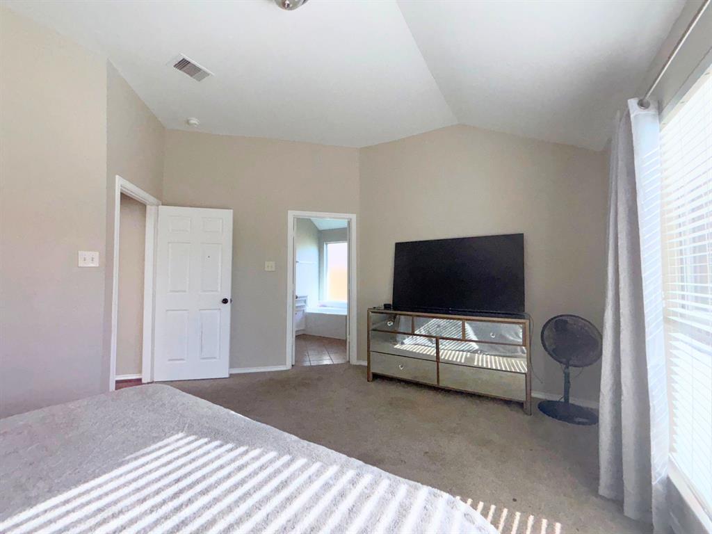 4326 Sunlit Pass Loop, Humble, Texas image 4