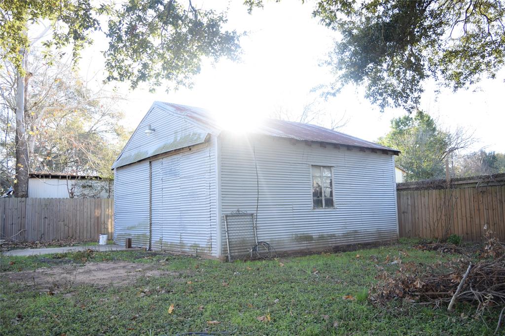 2611 Center Street, Waller, Texas image 29