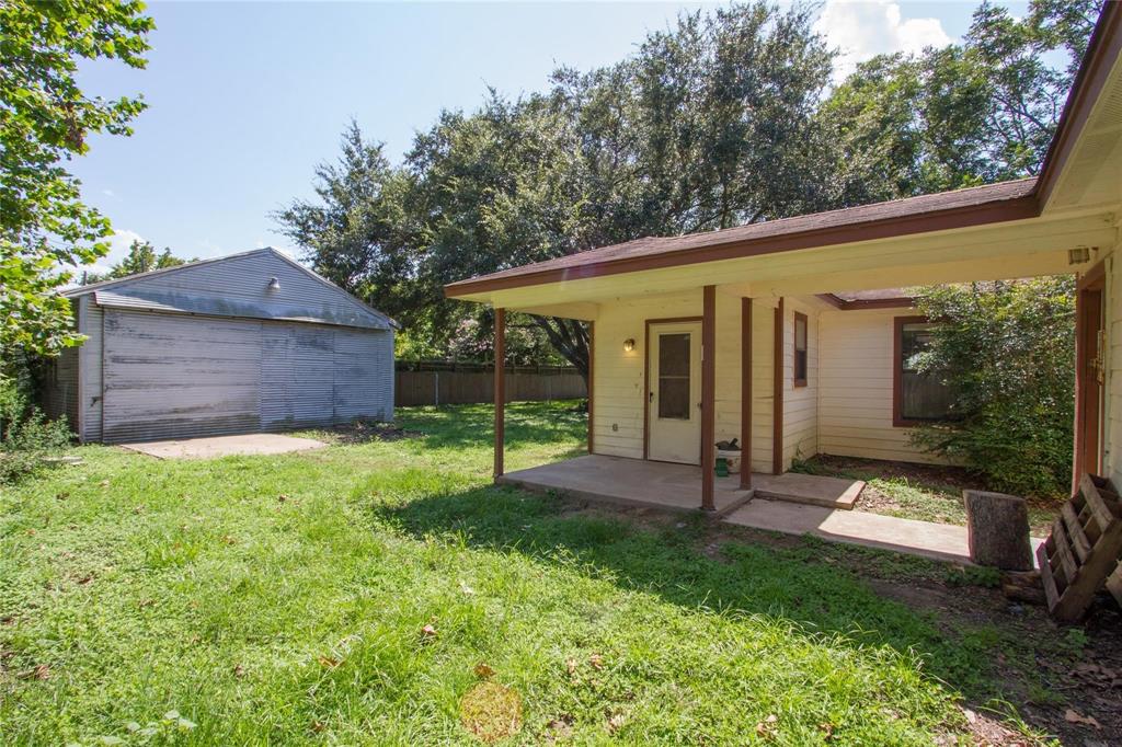 2611 Center Street, Waller, Texas image 4