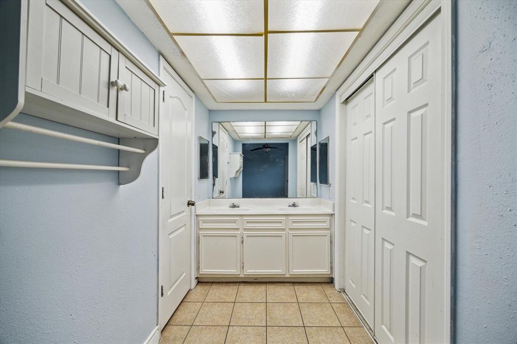 13827 Southline Road, Sugar Land, Texas image 10