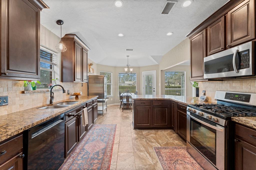24835 Butterwick Drive, Spring, Texas image 7