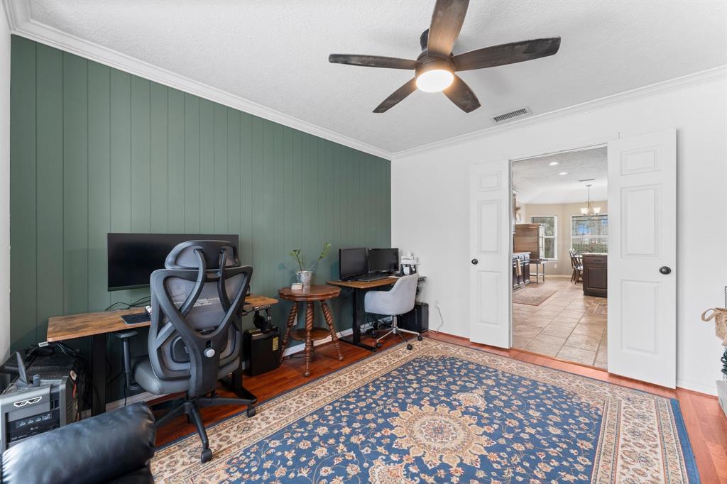 24835 Butterwick Drive, Spring, Texas image 6