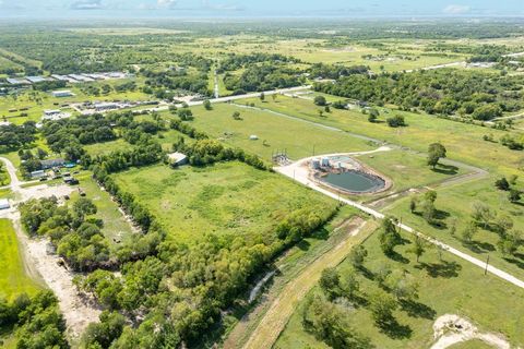 Townhouse in Alvin TX 19927 HIGHWAY 35 14 ACRES 15.jpg