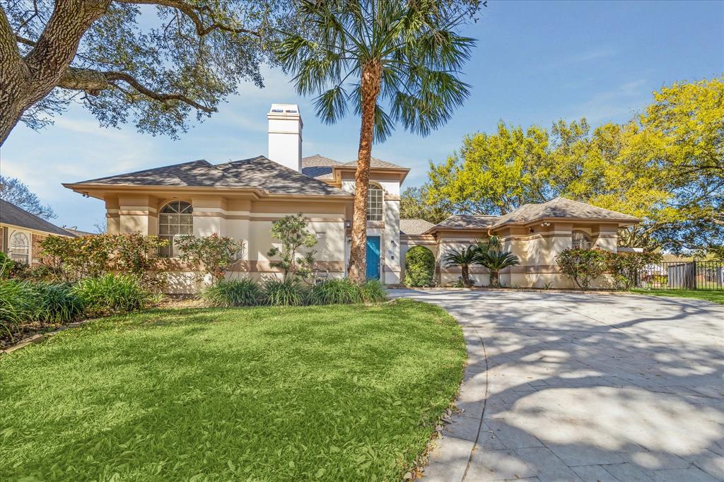 311 Lake Bend Drive