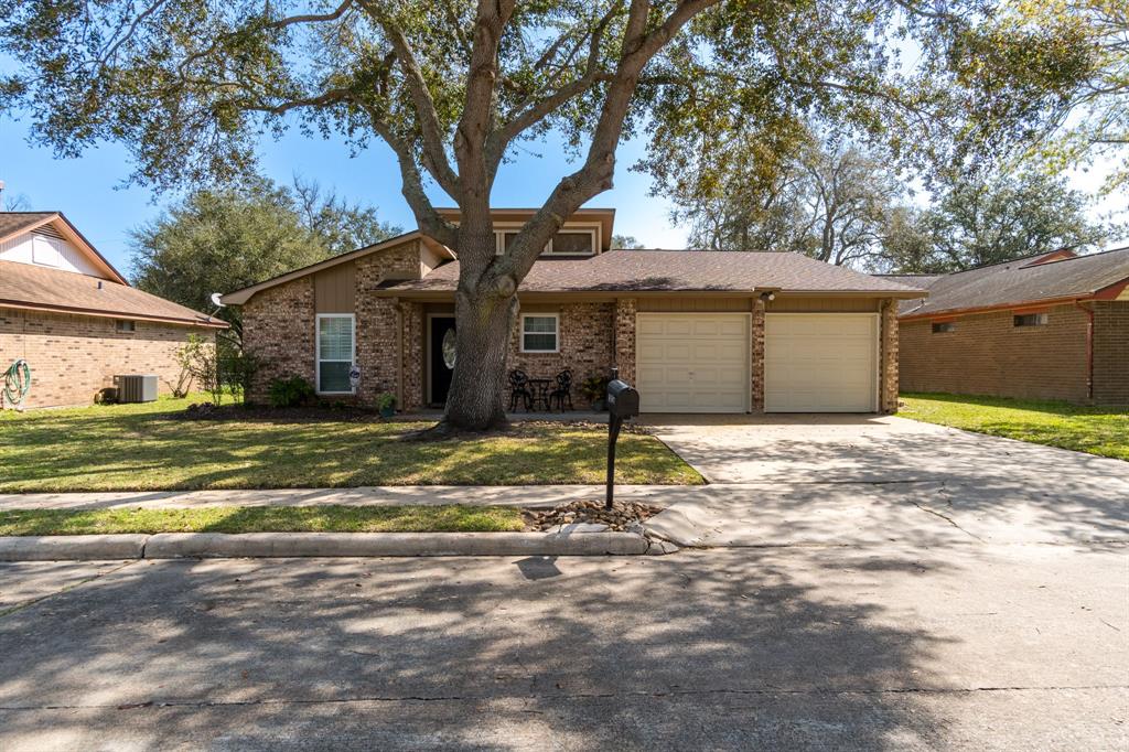 1817 Leissner Street, Bay City, Texas image 1