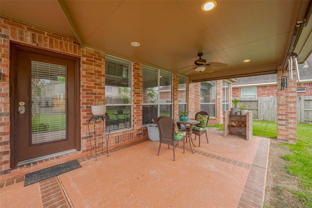 2023 Upland Shadows Drive, Sugar Land, Texas image 38