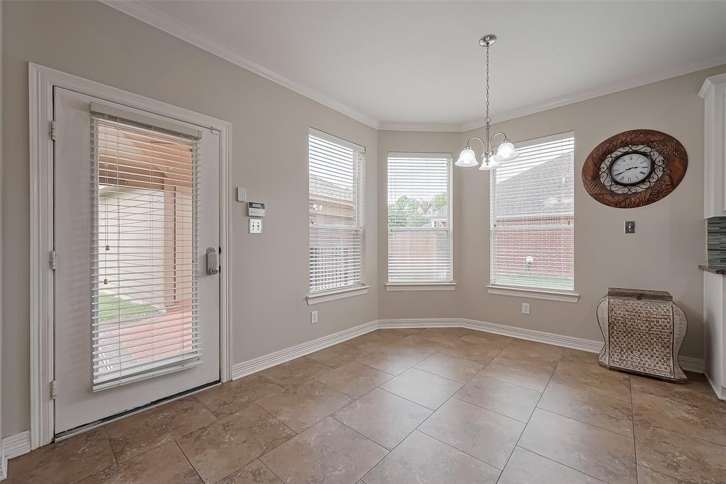 2023 Upland Shadows Drive, Sugar Land, Texas image 11