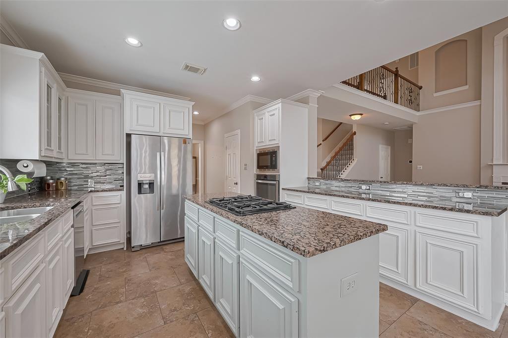 2023 Upland Shadows Drive, Sugar Land, Texas image 10
