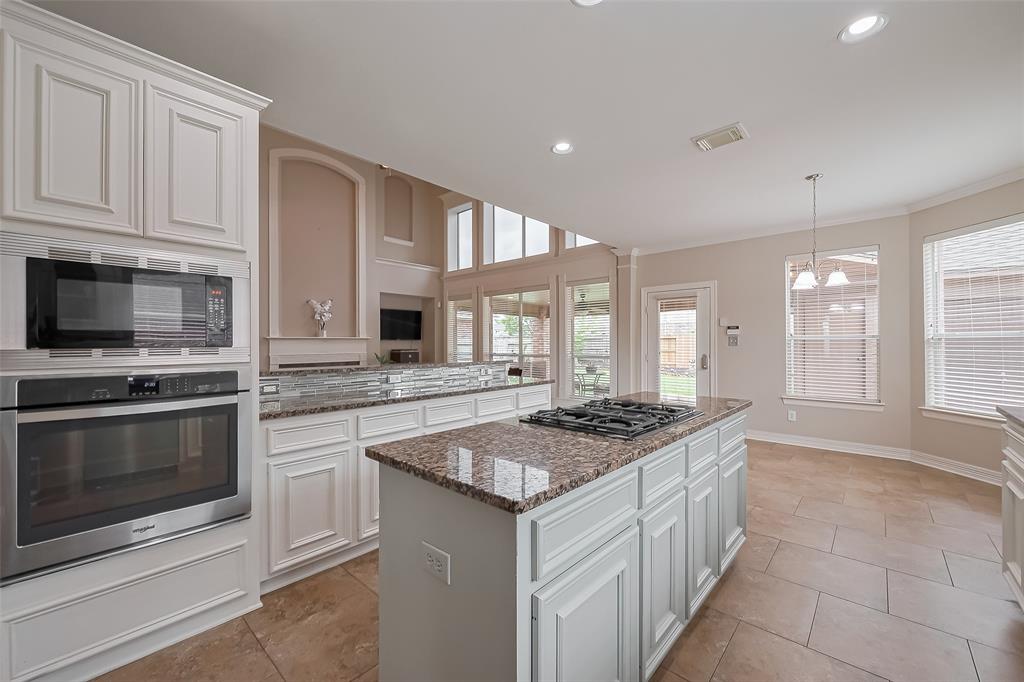 2023 Upland Shadows Drive, Sugar Land, Texas image 13