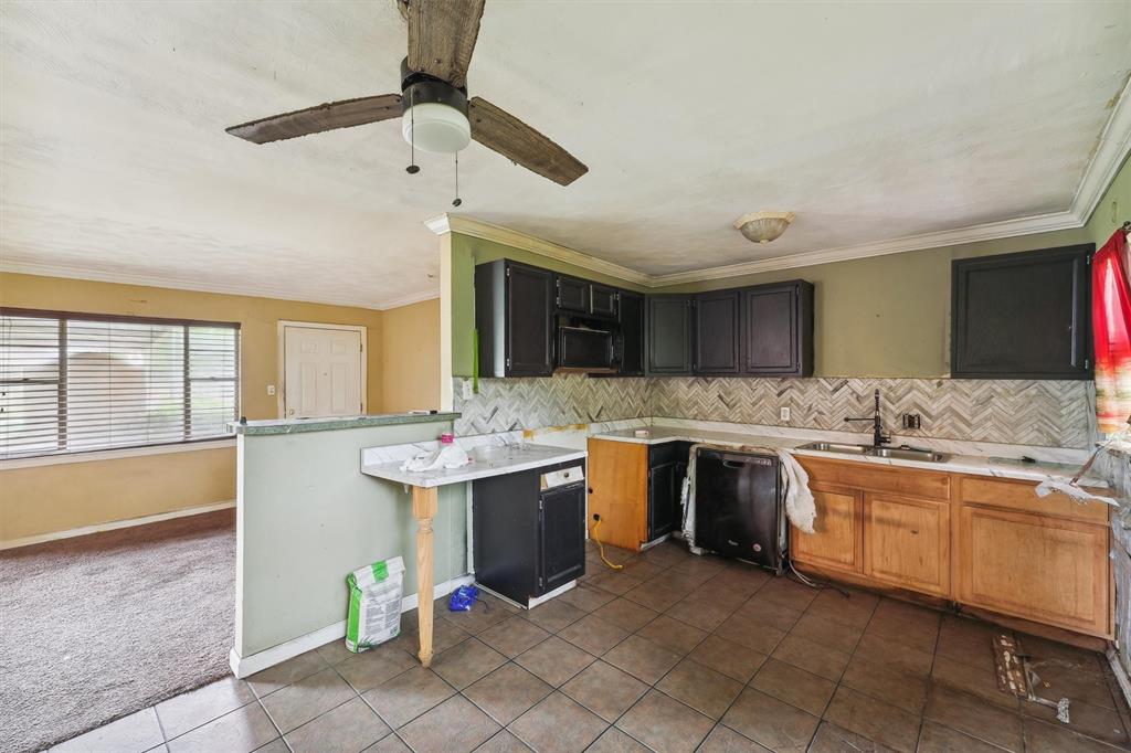 10010 Fairland Drive, Houston, Texas image 11