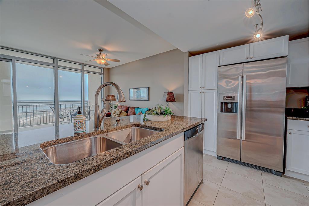 801 E Beach Drive #TW1012, Galveston, Texas image 5