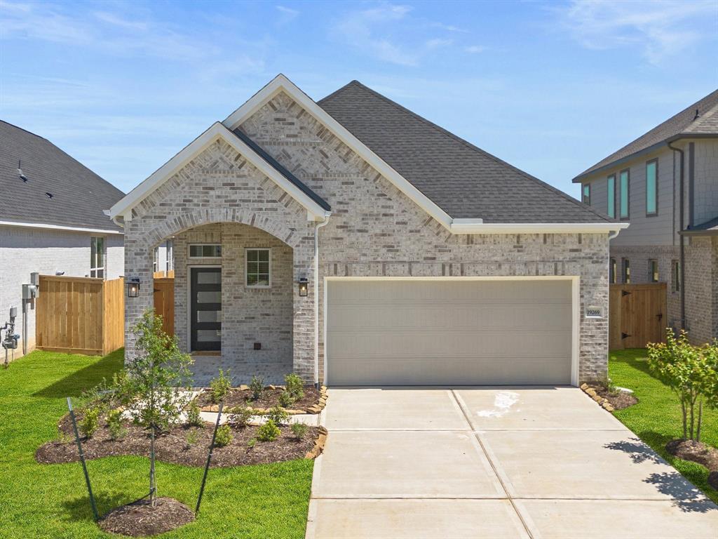19269 Hazel Firs Court, Magnolia, Texas image 2