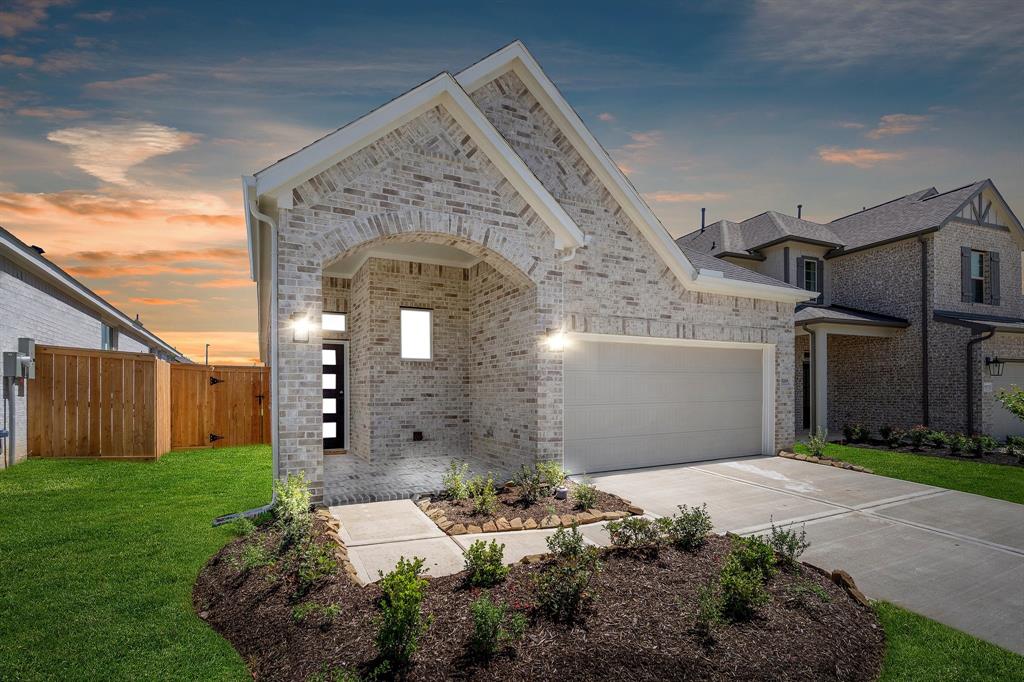 19269 Hazel Firs Court, Magnolia, Texas image 1