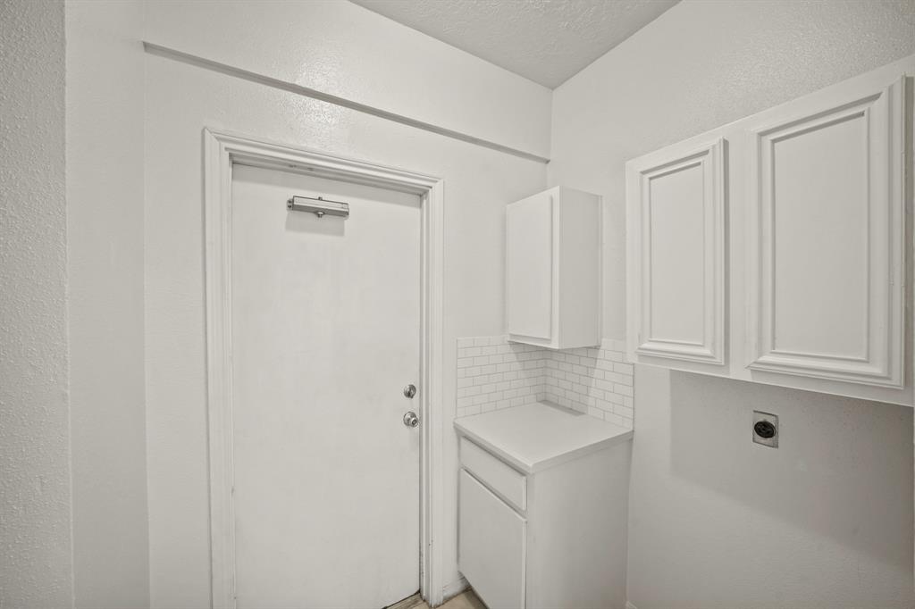 800 Country Place Drive #407, Houston, Texas image 19