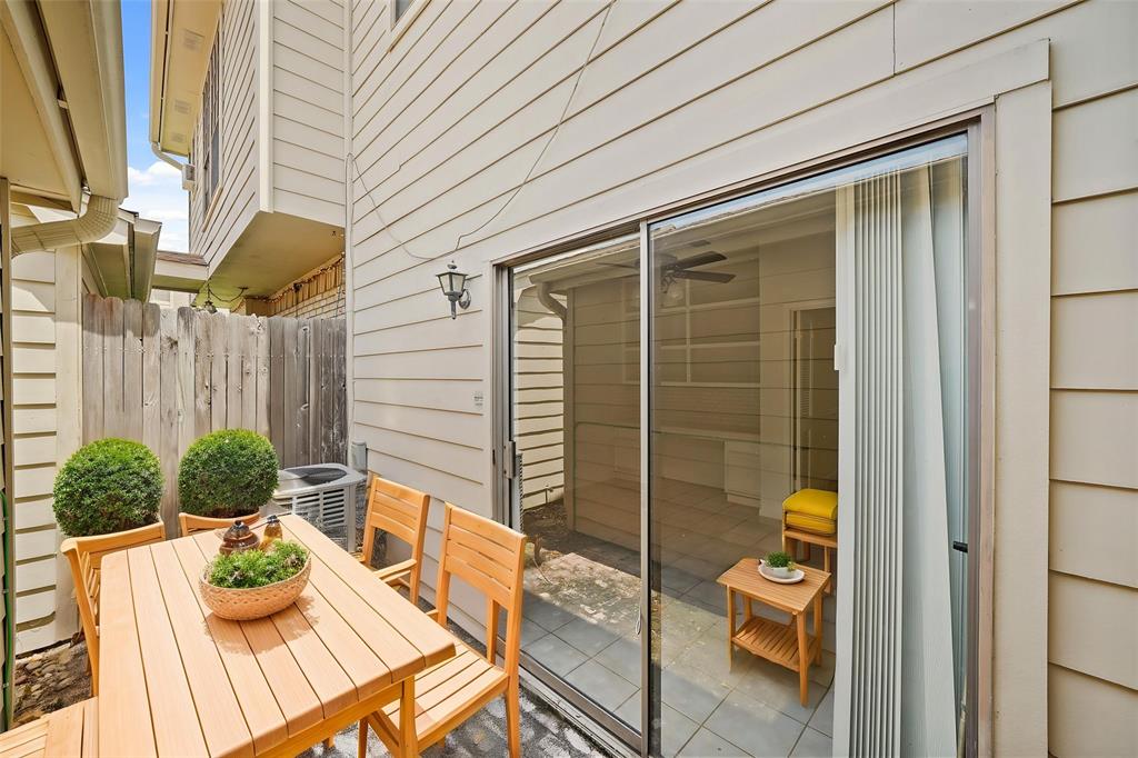 800 Country Place Drive #407, Houston, Texas image 12