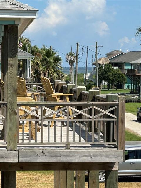 A home in Crystal Beach