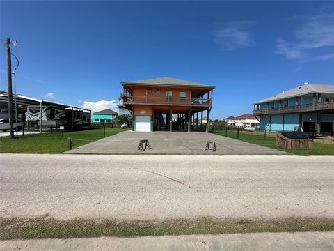 A home in Crystal Beach