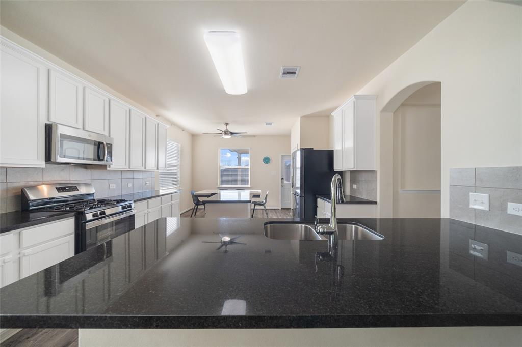 15207 Lake Powell Dr Drive, Humble, Texas image 8