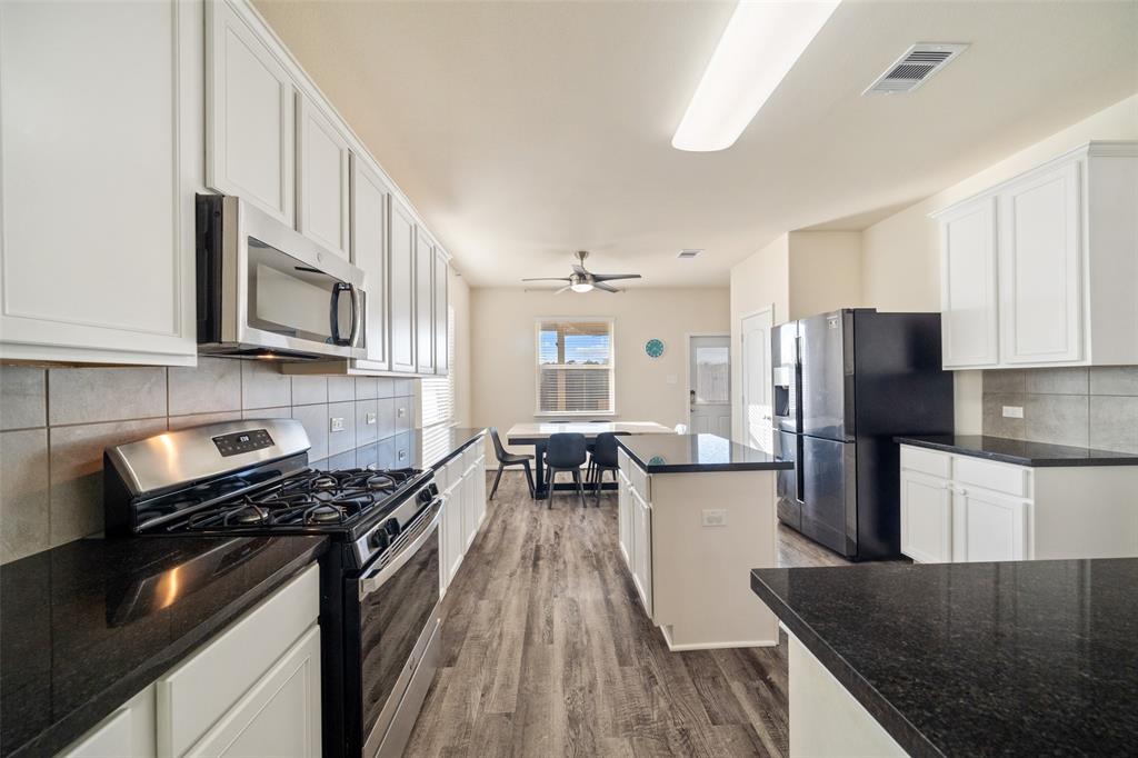 15207 Lake Powell Dr Drive, Humble, Texas image 6
